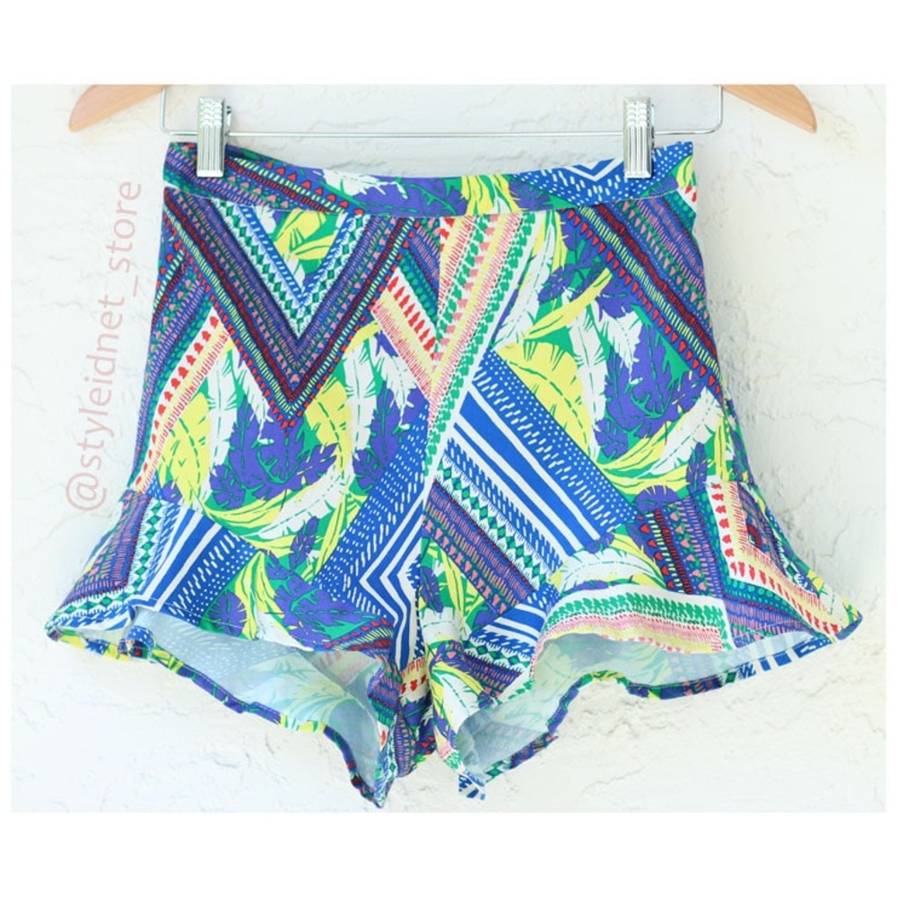 Tropical Ruffled High Waist Boheme Short - Picture 2 of 3